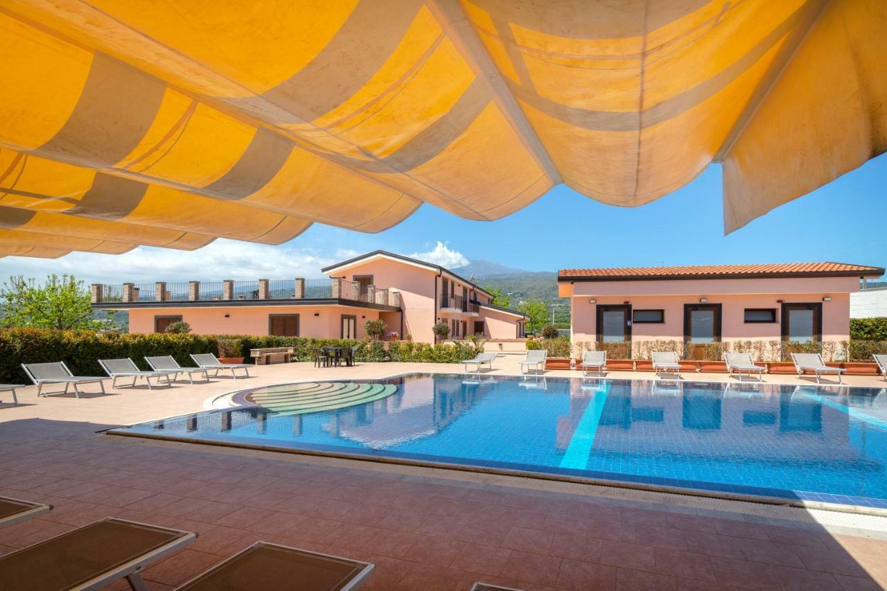 Il Giardino Country Holiday With Pool Таормина Экстерьер фото